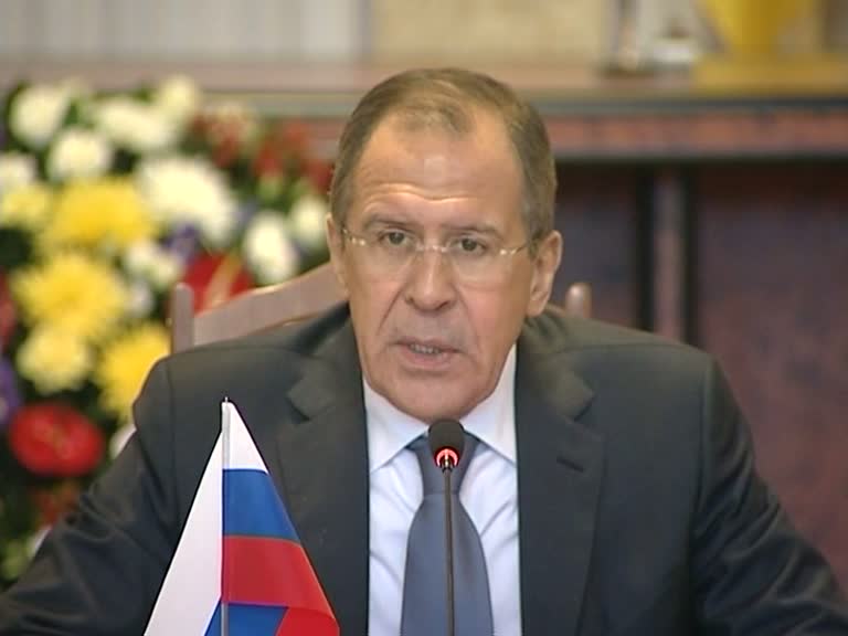 Лавров призвал сирийскую оппозицию решить конфликт мирным путем