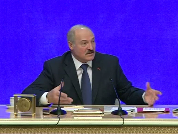 Лукашенко уступит президентское кресло тому, кто обгонит его на лыжах или коньках