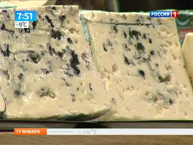 Чем может навредить сыр с плесенью