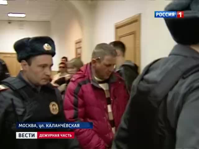 В Москве судят гаишников, торговавших правами