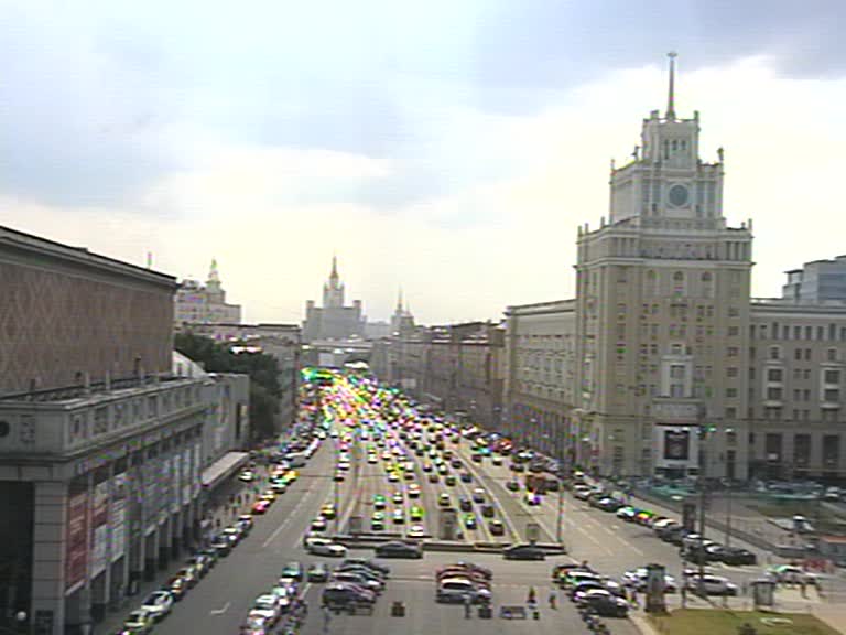 В воскресенье жара в Москве спадет