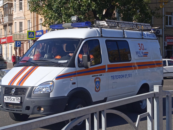 В Ставрополе с многоэтажки обрушилась кирпичная облицовки: повреждён газопровод