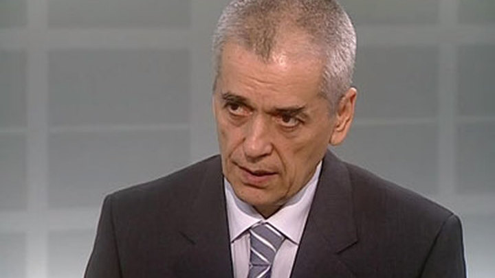 Геннадий Онищенко призвал усилить борьбу с комарами