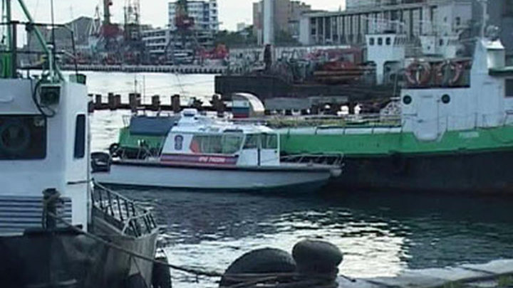 Во Владивостоке открыли автотрассу, перекрытую на время тушения пожара