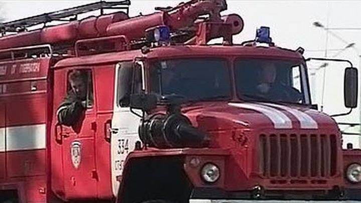 Пожар в саратовском ТЮЗе локализован
