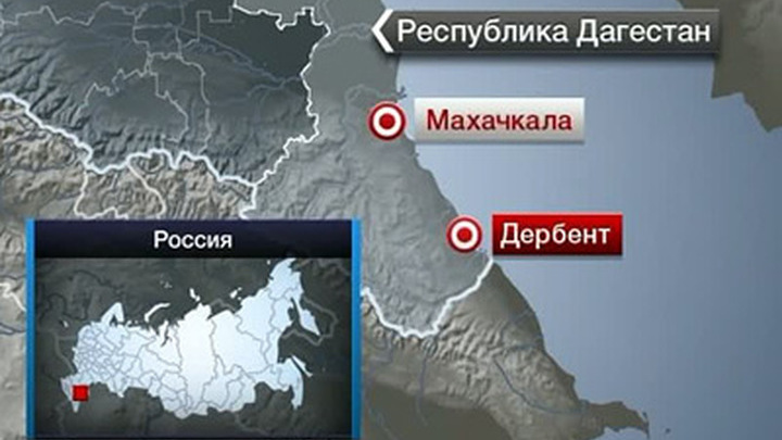 Спасатели откачали воду из подвалов подтопленных домов в Дербенте