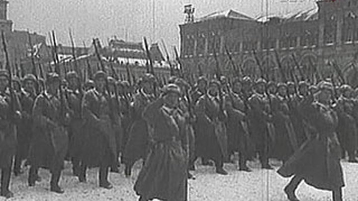 С 14 часов движение в центре Москвы будет ограничено