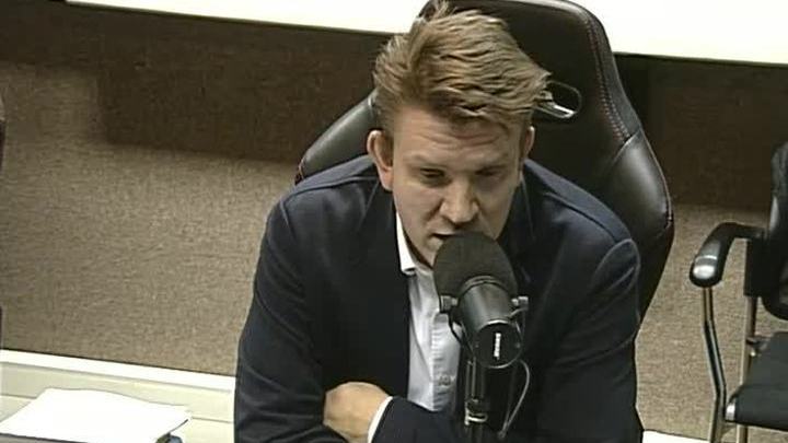 Новинки издательства "Эксмо": Японская революция по ухожу за кожей; Куриный бульон; Когда дыхание растворяется в воздухе...