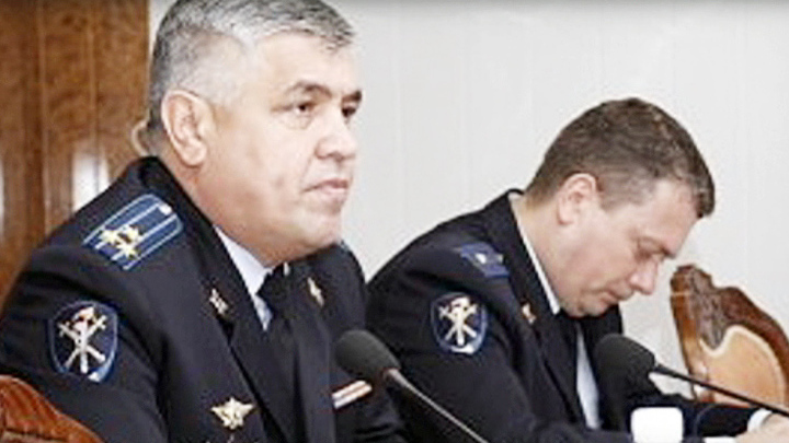 Высокопоставленный полицейский вымогал деньги у подчиненных