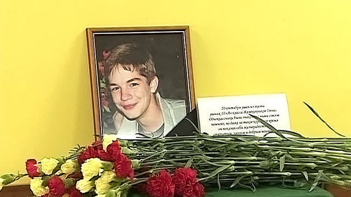 Умершему школьнику во время реанимации сломали ребра