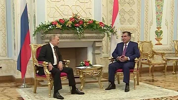Путин: Россия облегчит режим пребывания для граждан Таджикистана