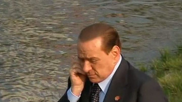 Президент Италии отказался помиловать Берлускони