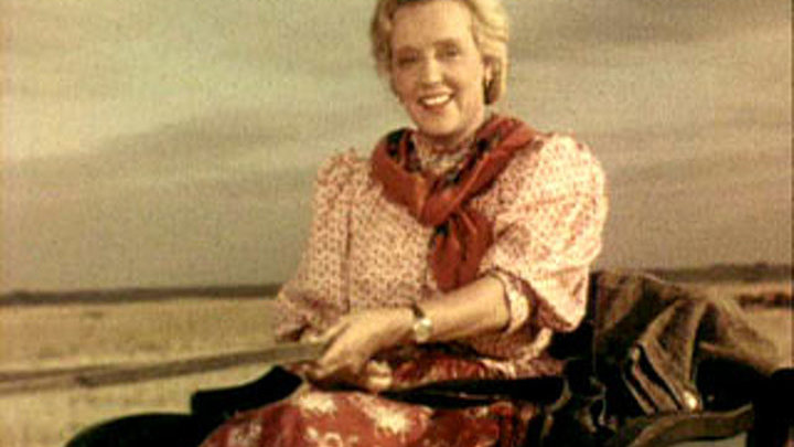 Марина Ладынина