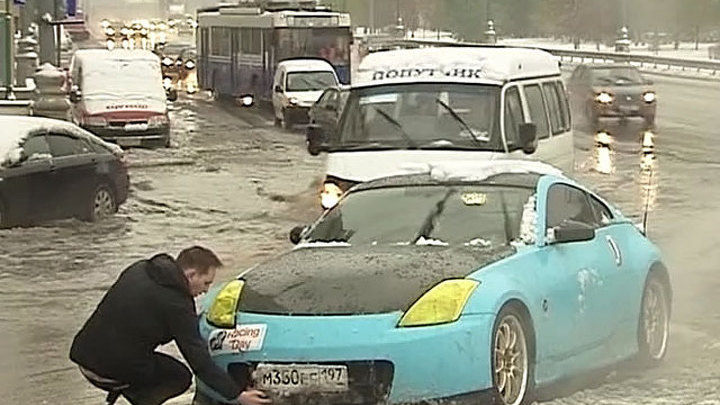 Осадки вывели из строя инфраструктуру Москвы  
