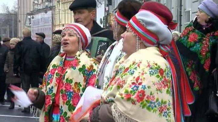 В городах России отметили День народного единства