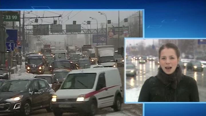 Снегопад в режиме нон-стоп: пробок стало меньше