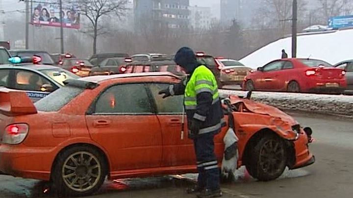 В Москве иномарка сбила женщину и протащила труп три километра