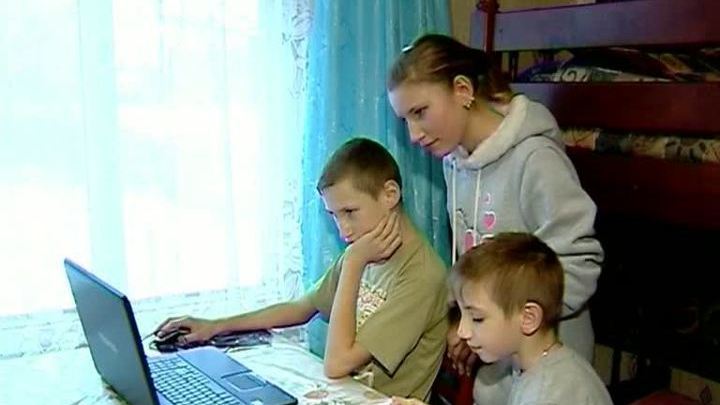 В Волгоградской области 40 детей-сирот нашли новых родителей