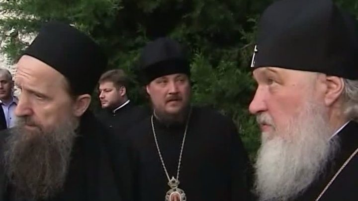Патриарх отслужил молебен перед Иверской иконой Божьей матери
