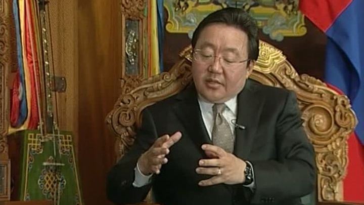 Монголию снова возглавил профессиональный журналист