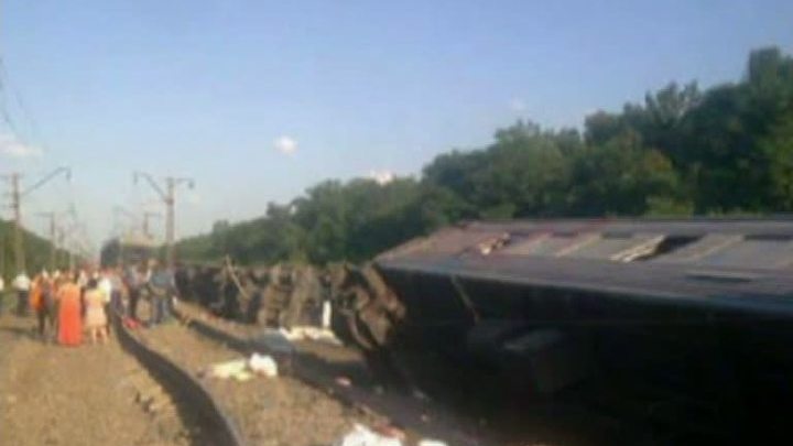 ЧП с поездом на Кубани: раненых готовы перевезти в Москву и Петербург