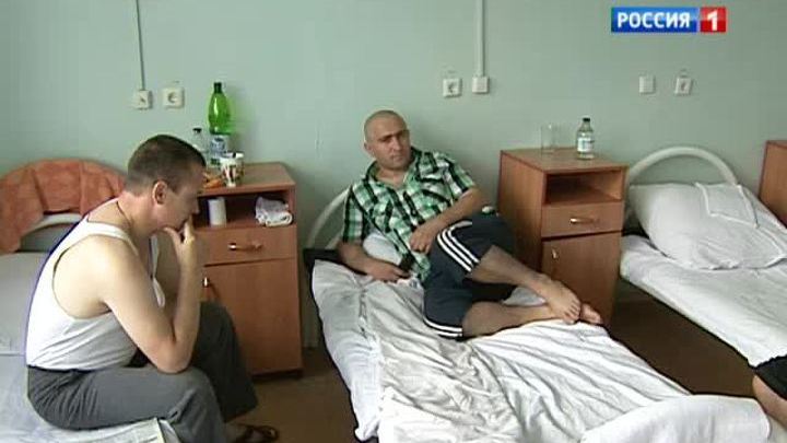 Массовое отравление: рабочих на стройке Москва-Сити накормили мясом под солнцем