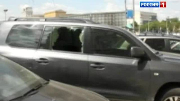 В центре Москвы совершено вооруженное нападение на машину
