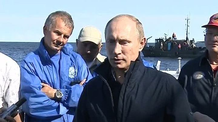 Владимира Путина не испугал затонувший "Олег", но искать клады он не собирается