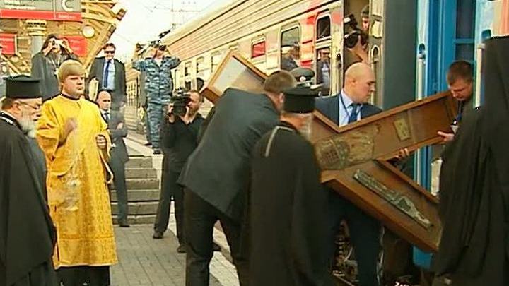 Крест Андрея Первозванного доставлен в Москву