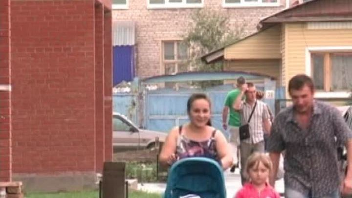 В Удмуртии власти молодым семьям помогают выплачивать ипотеку