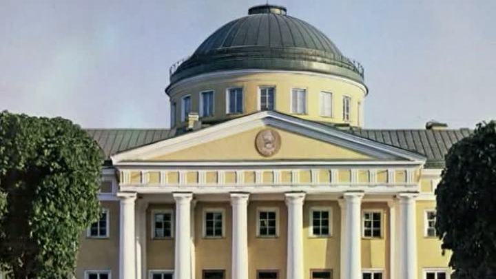 Сердюков отказался рассказывать о продаже Дома садовника