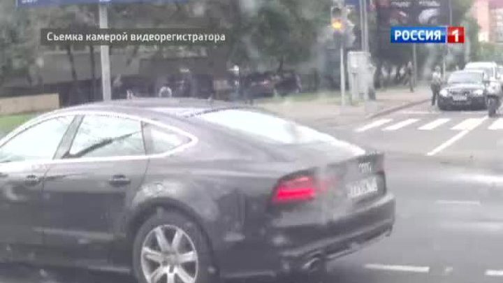 В Москве лихач сбил семью с маленьким ребенком