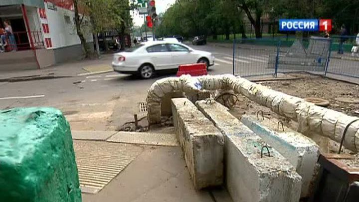 Улица Расковой: вечная полоса препятствий
