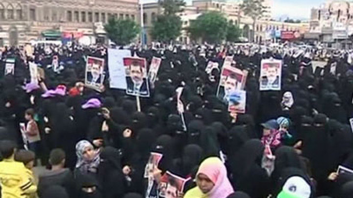 В Ливии, Пакистане и Йемене прошли митинги в поддержку "Братьев-мусульман" 