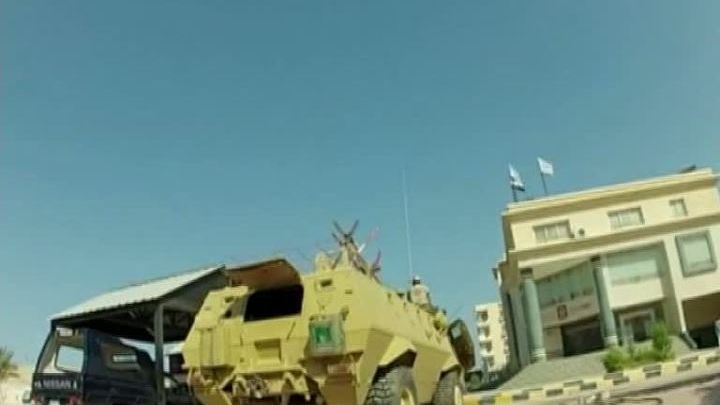 Египетский кризис: Хургаду наводнили военные