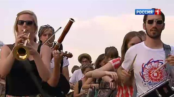С песней по жизни: на улицах звучит классика и джаз