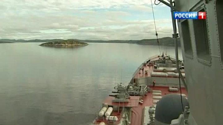 Корабли Северного флота проводили в большой поход