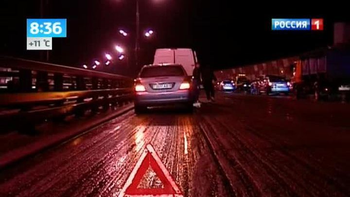 Ремонт без предупреждения: полсотни автомобилей остались без колес