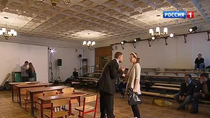 Театралы ждут премьеры "Пробуждение весны" в Гоголь-центре
