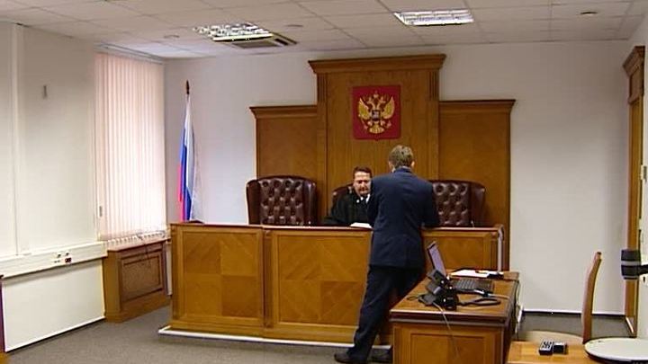 Журнал Elle и производителя сигарет рассудит новый арбитраж