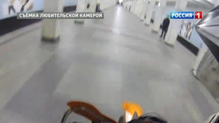 Байкеру за 12 секунд грозит 15 суток