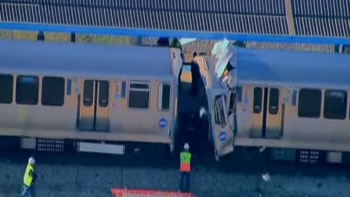 Поезда столкнулись в метро в Чикаго: 48 раненых