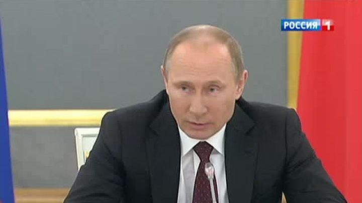 Путин призвал вернуть школьные экзамены по истории и литературе