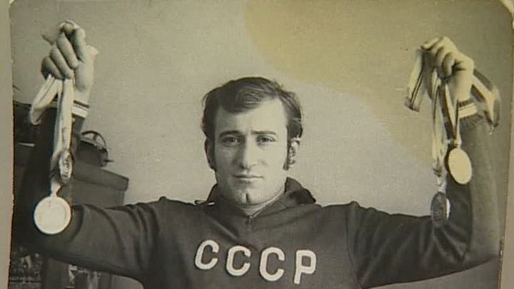 Олимпийский огонь уважения. Реплика Максима Кононенко