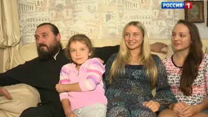 Семья отца Ярослава: семеро детей и вся паства