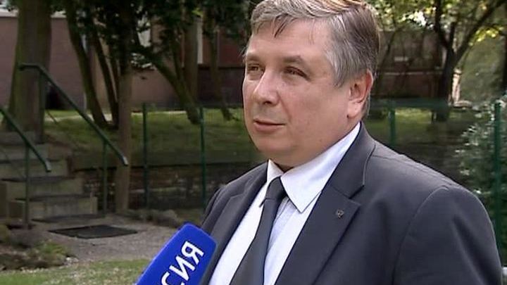 Глава МИД Нидерландов сожалеет о взломе дома российских дипломатов