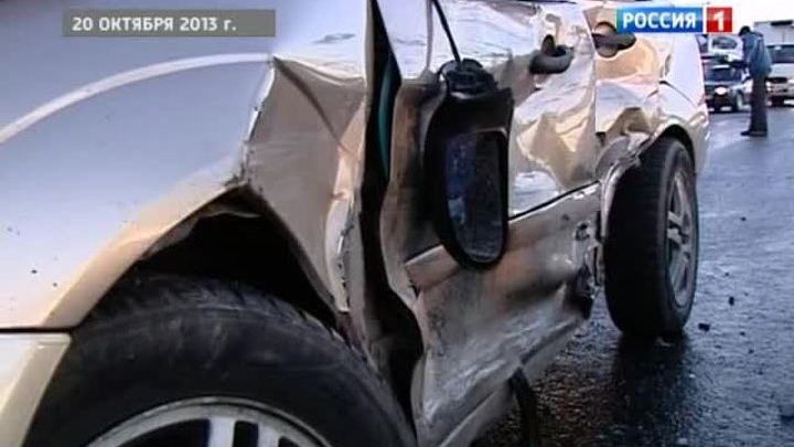 На Северянинском путепроводе собралась авария из 20 машин