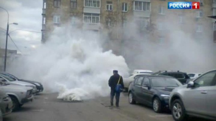 В редакцию "Московский комсомолец" бросили горящие файеры