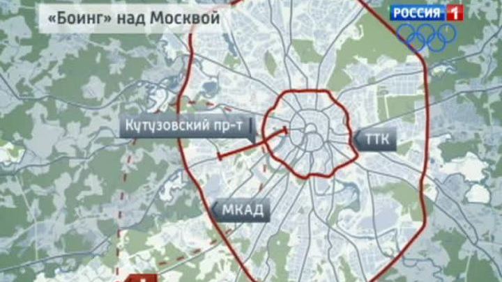 В небе над столицей самолет "Трансаэро" отклонился от курса