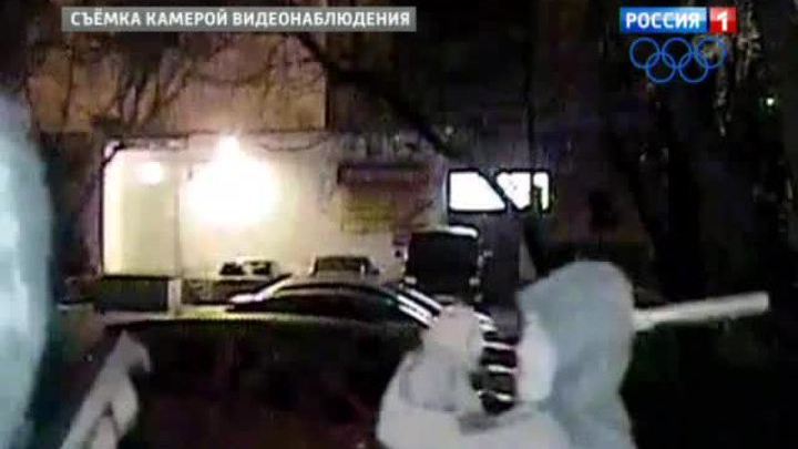 Трое преступников удерживали в бане заложника